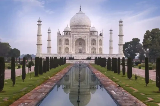 Taj Mahal Day Tour from Delhi Airport